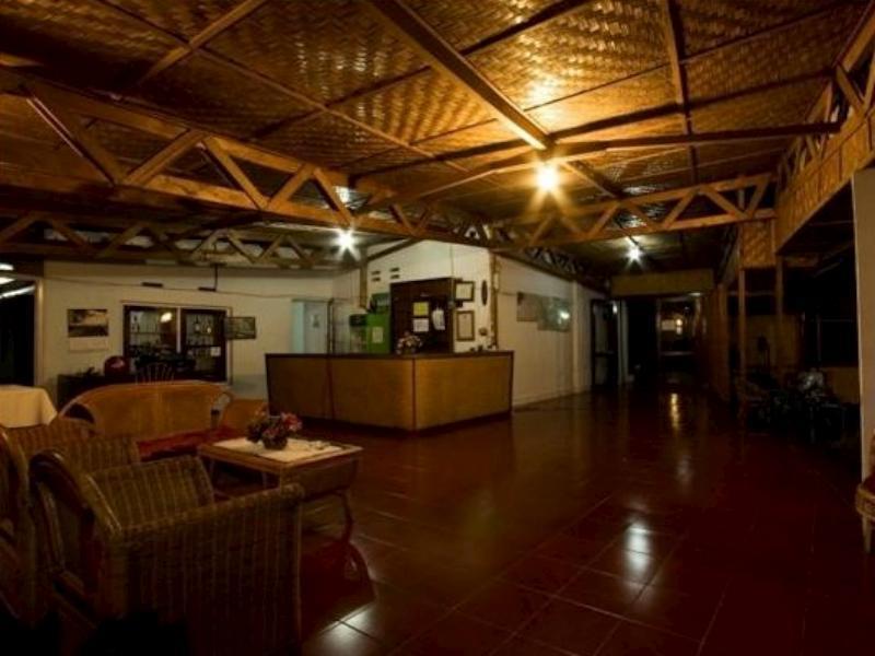 Hotel Pison Rantepao Esterno foto